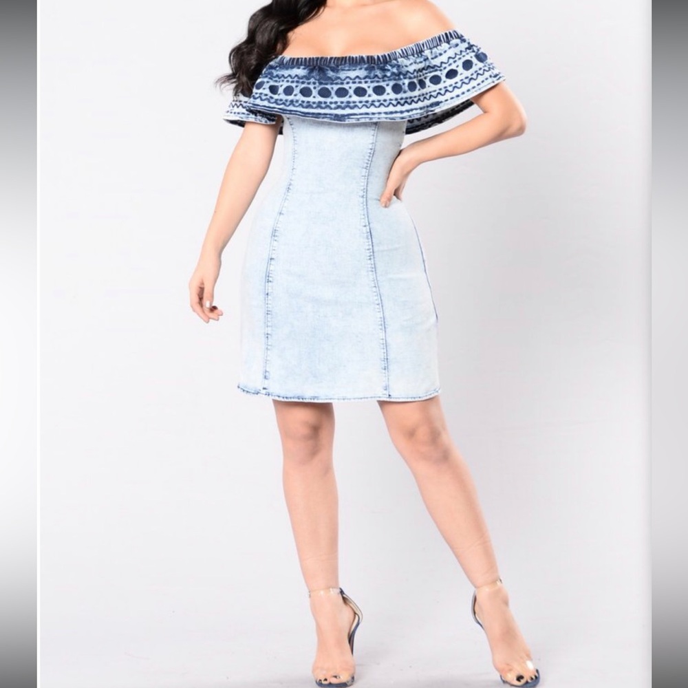 Off-Shoulder Blue Denim Dress